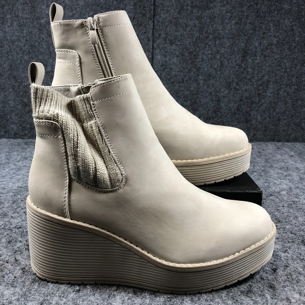 Steve Madden Wedge Booties Women's 9 Ivory Faux Leather Paisley Zip Up Boots - Picture 2 of 14